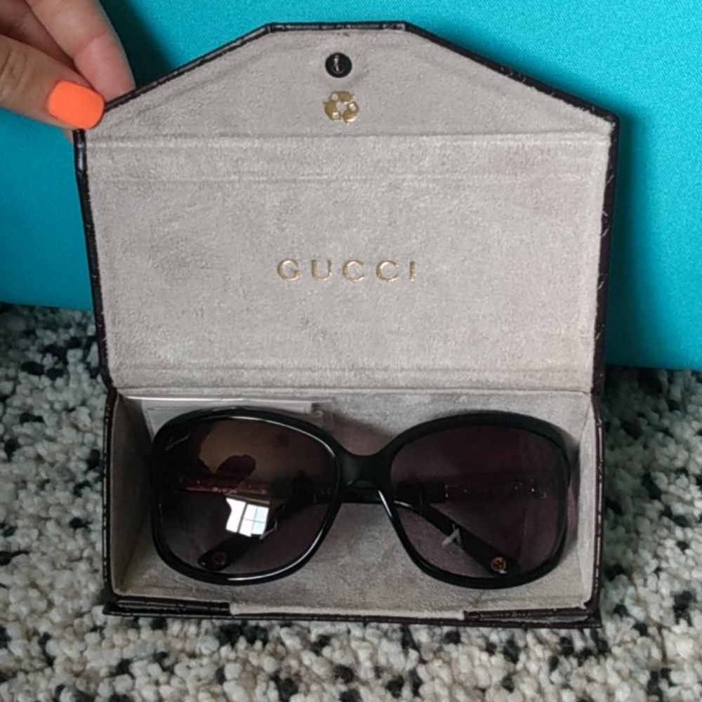 GUCCI Sunglasses